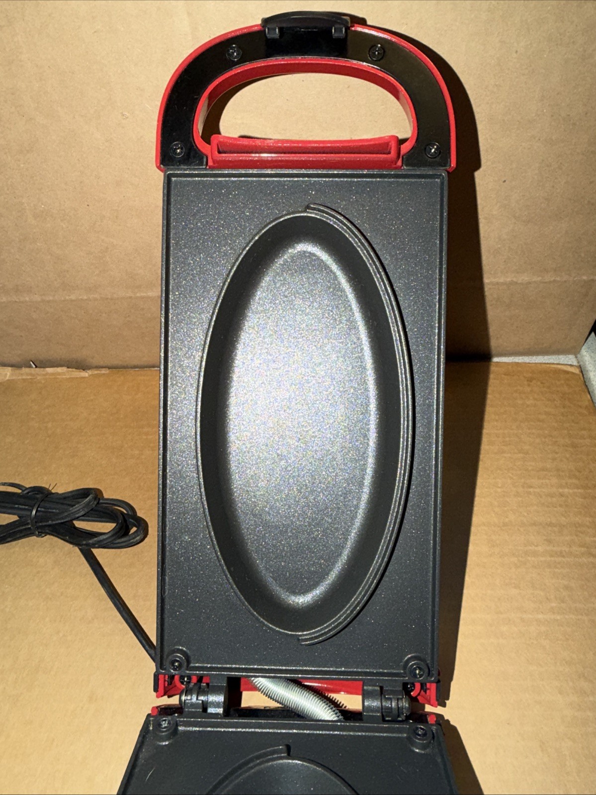 DASH Nonstick Omelette Maker DOM001RD
