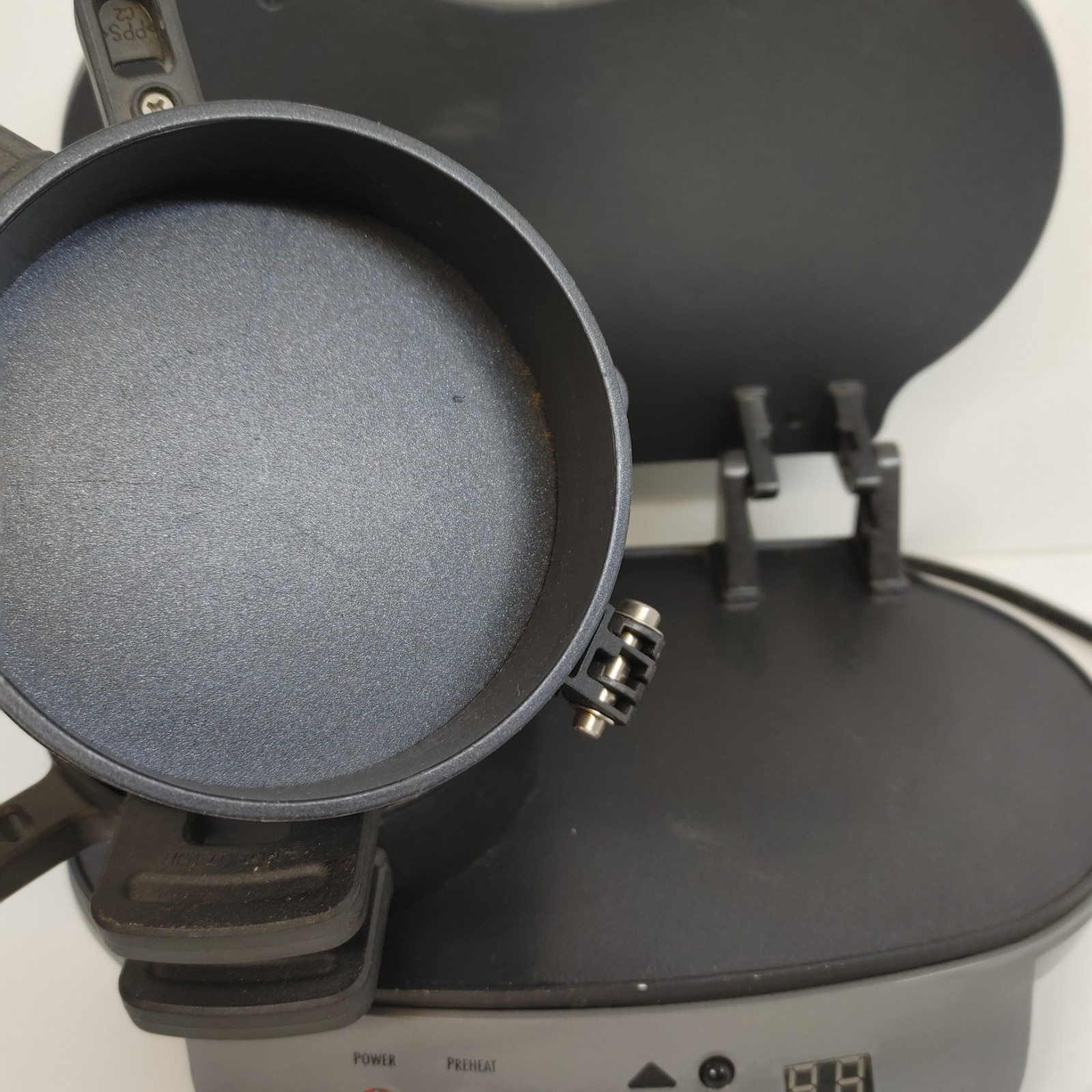 Hamiton Beach 25490 Dual Breakfast Sandwich Maker Griddle Works