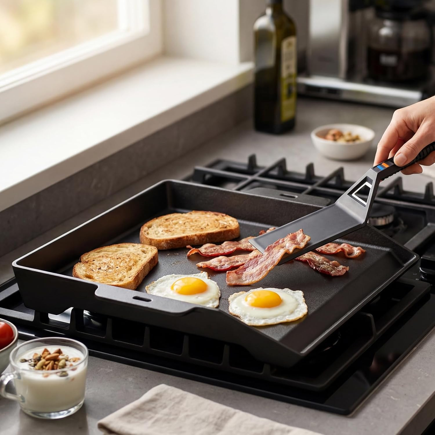 Griddle Kit, 17″ X 13″ Pre-Seasoned Cast Iron Flat Top Griddle with 5-Piece Scra