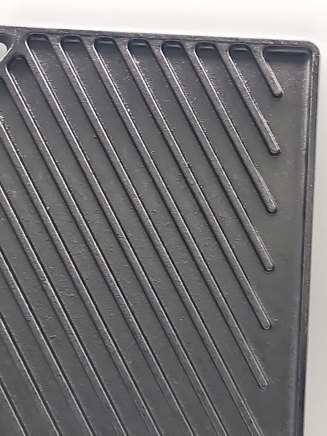 Double Sided Grill Griddle Lodge Cast Iron Seasoned Reversible 16.75 x 11.5 LDP3