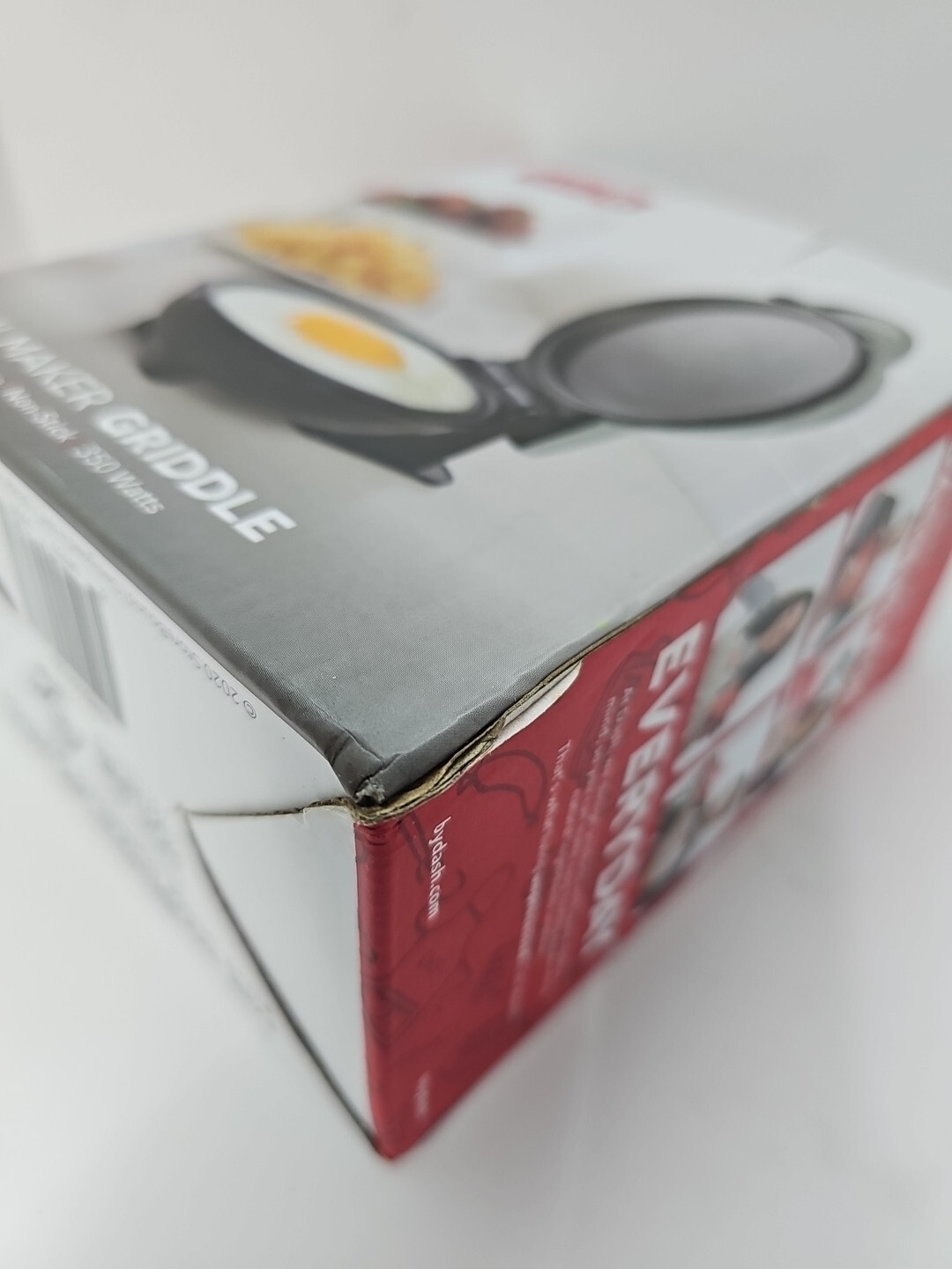 Dash Mini Maker Griddle-Electric, Round 4″ Non-Stick Cooking Surface – Gray