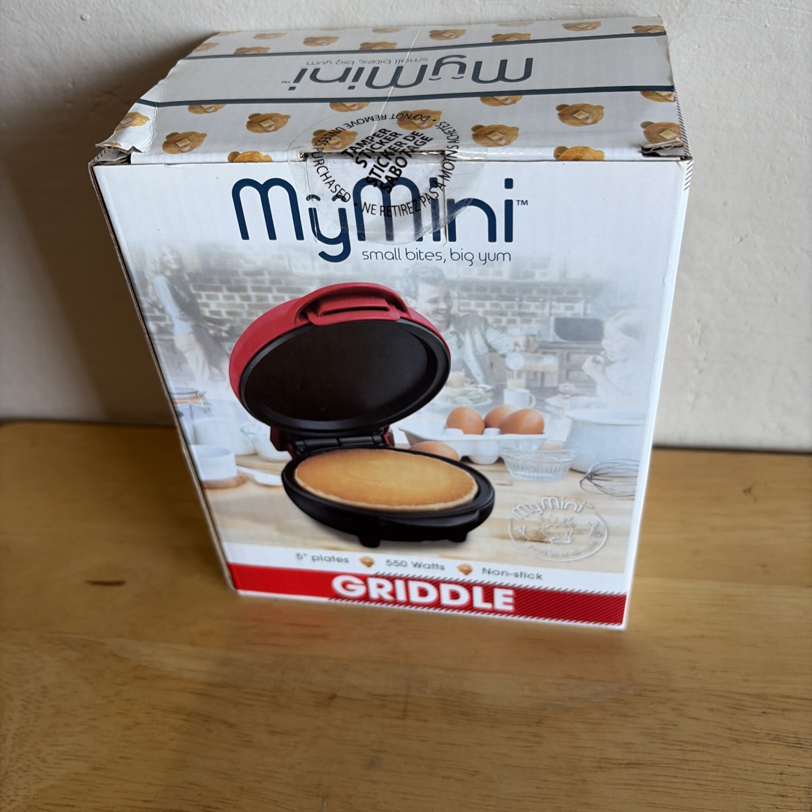 Nostalgia MyMini Griddle 5″ Non-Stick Cooking Surface MGD5RD BRAND NEW SEALED