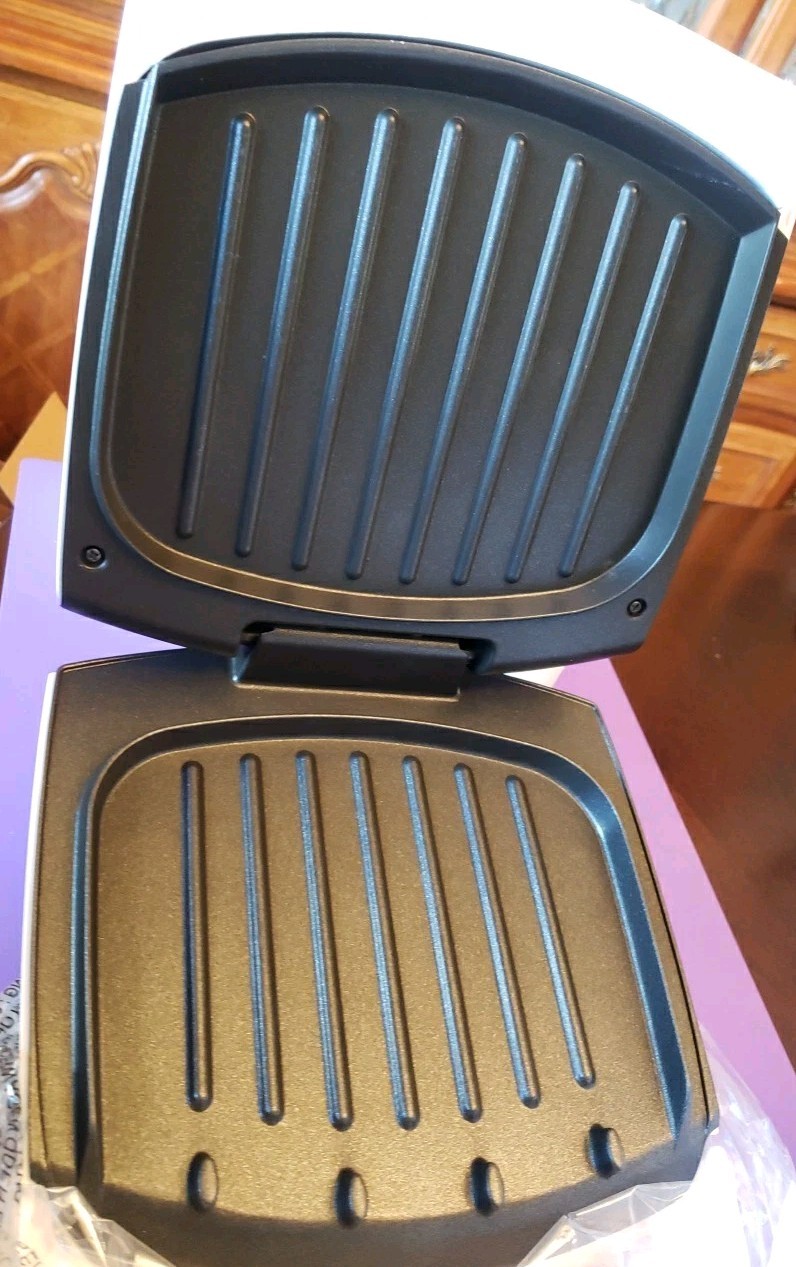 George Foreman 36 sq in. Nonstick Electric Grill White GR11WSP3 Newest Champ