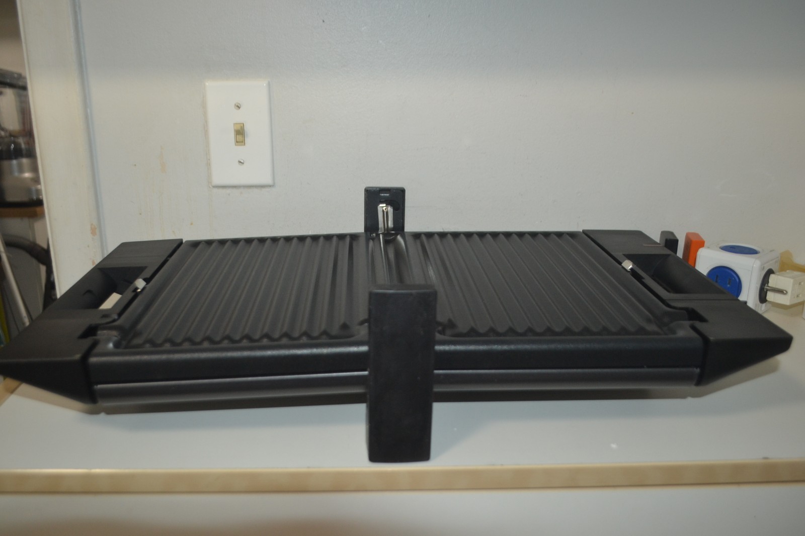 New Old Stock Tefal Express Health Grill ( new open box ) 1308