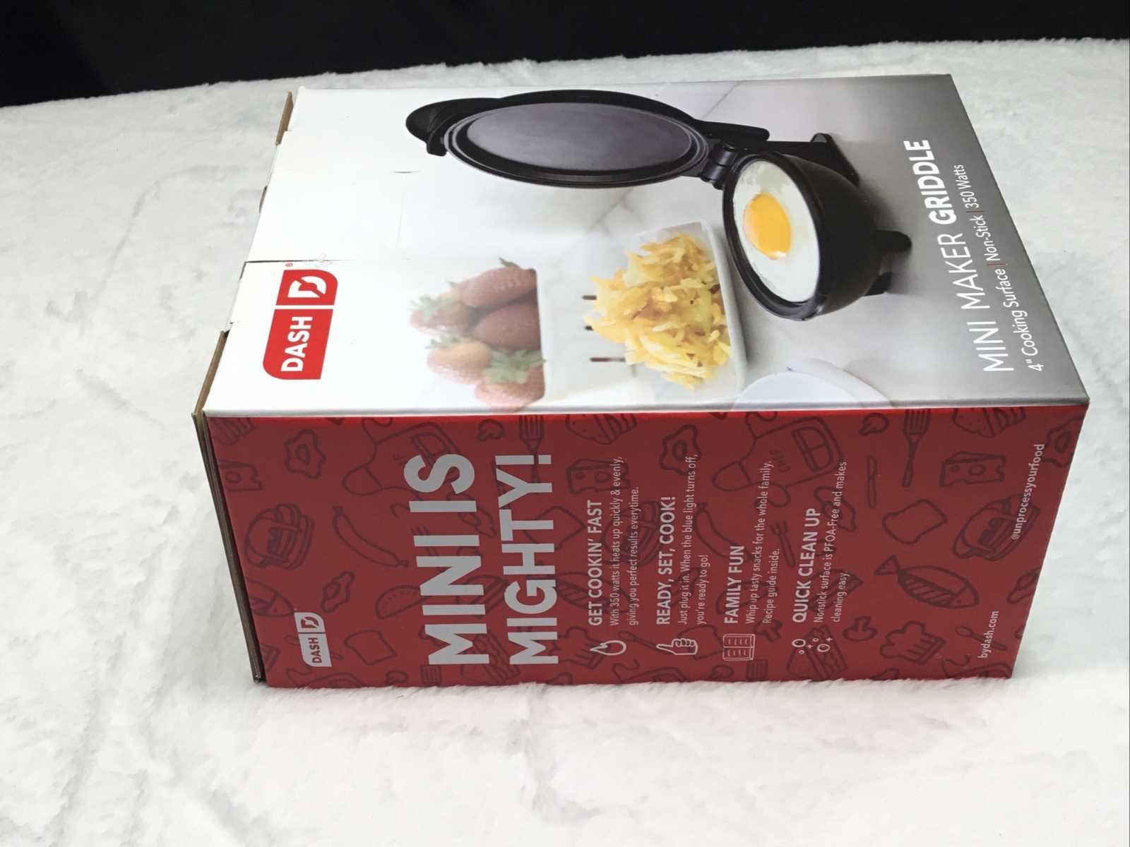 Dash Compact Mini Maker Griddle 4” Nonstick Cooking Surface Plug In 350 Watts