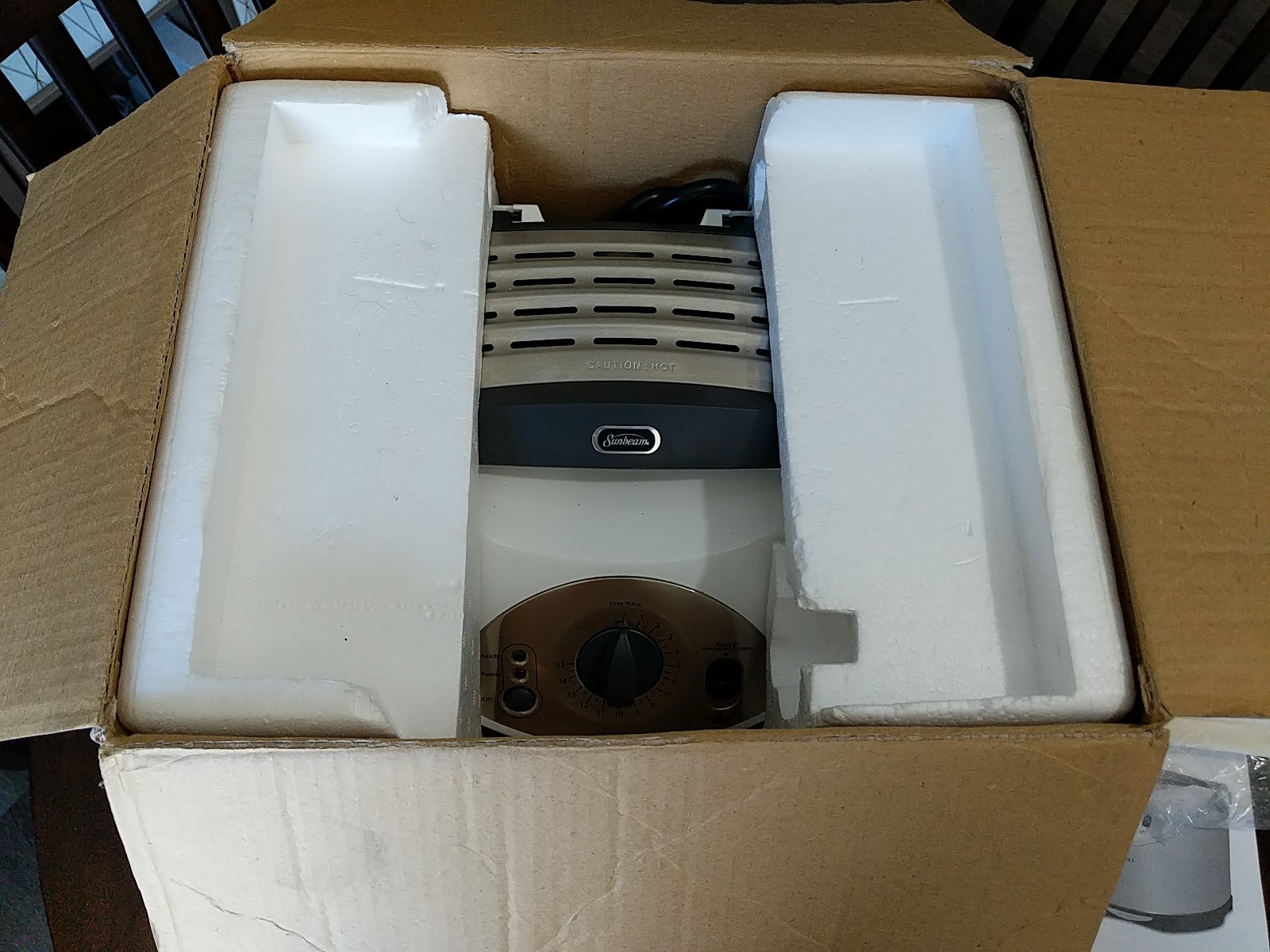 Sunbeam Rocket Grill Indoor with 24 Grilling Pouches BRAND NEW