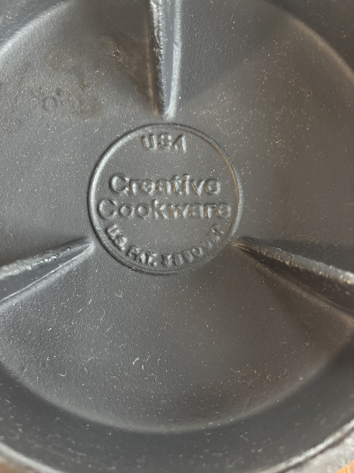 VINTAGE CREPE GRIDDLE CREATIVE COOKWARE CAST IRON MADE IN USA NIB