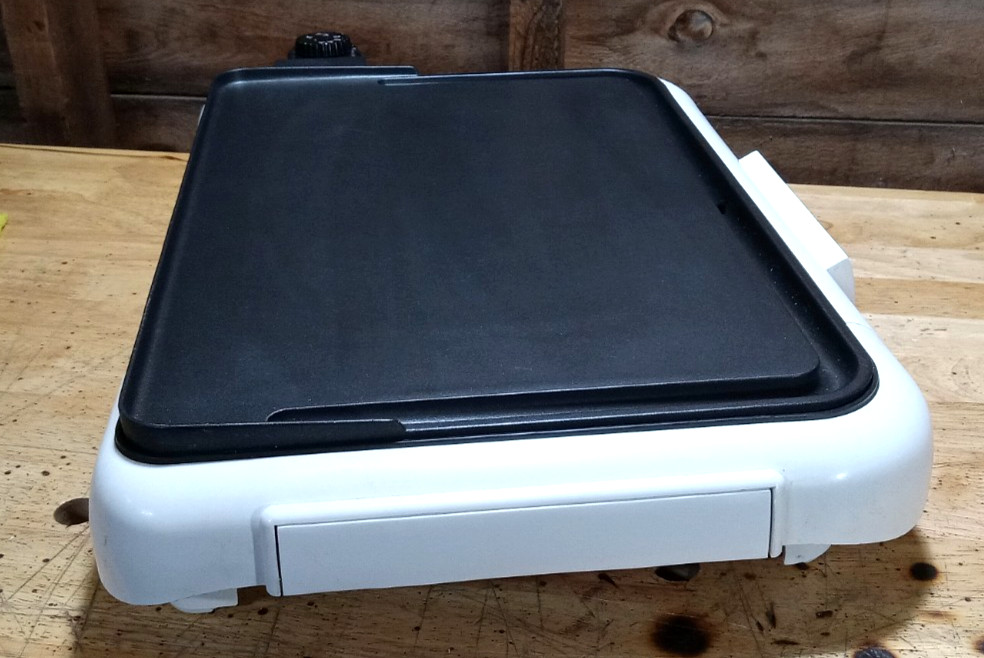 Toastmaster TG15WT K 10″ x 16″ White Burner Grate Electric Griddle