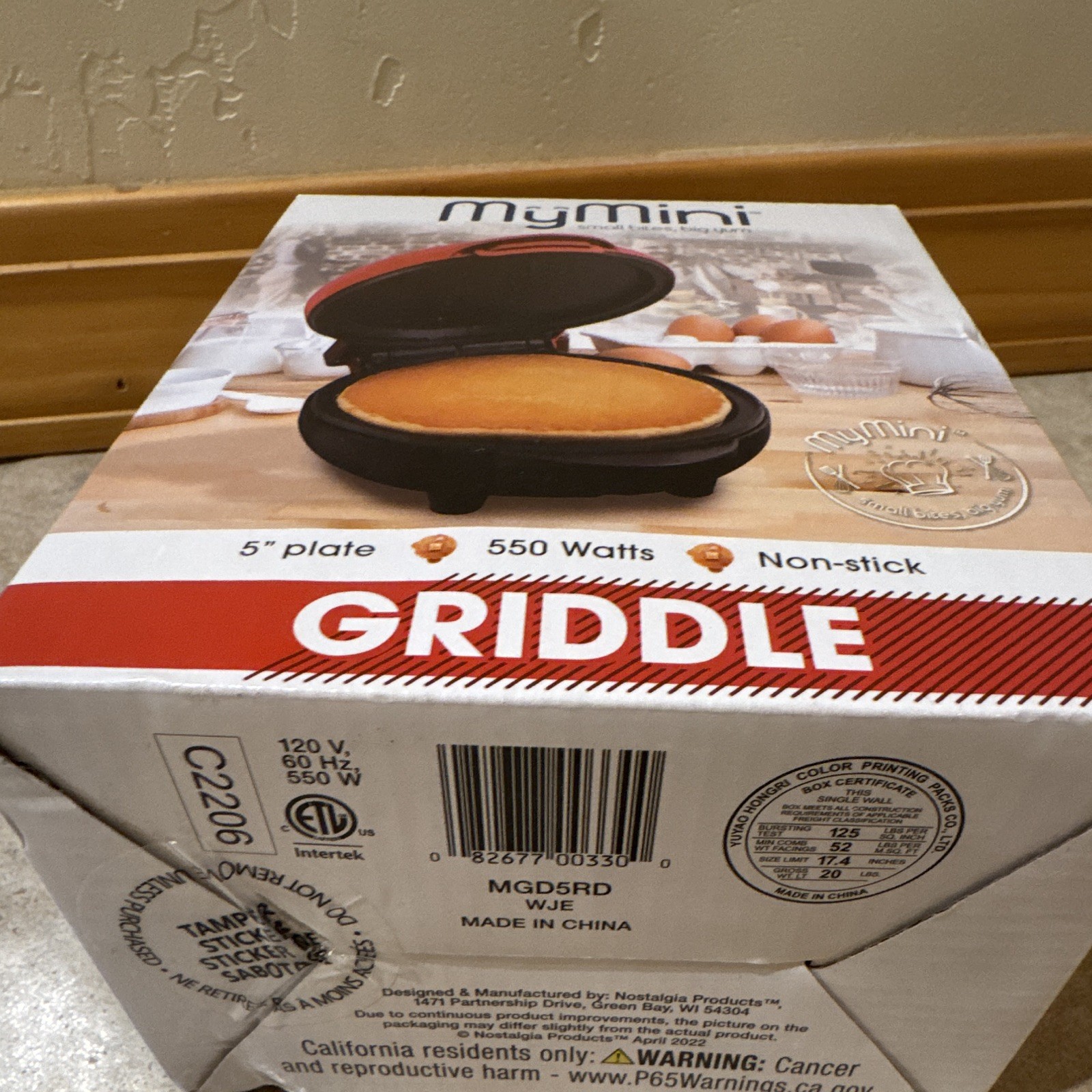 MyMini Non-Stick Electric Griddle 5in Round Plate 550W Red/Black MGD5RD