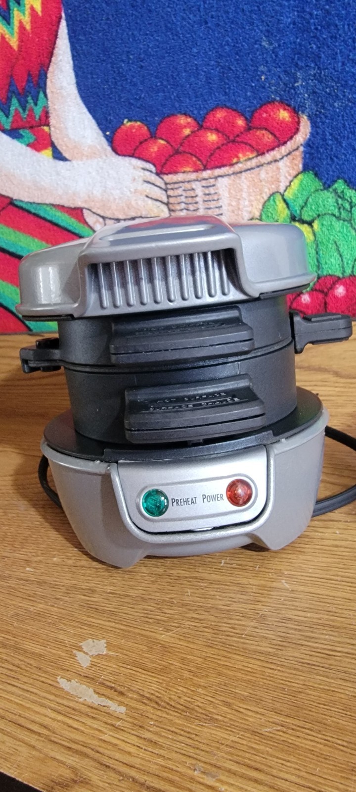 Breakfast Sandwich Maker -Hamilton Beach  25475 Silver Other Sandwiches Too