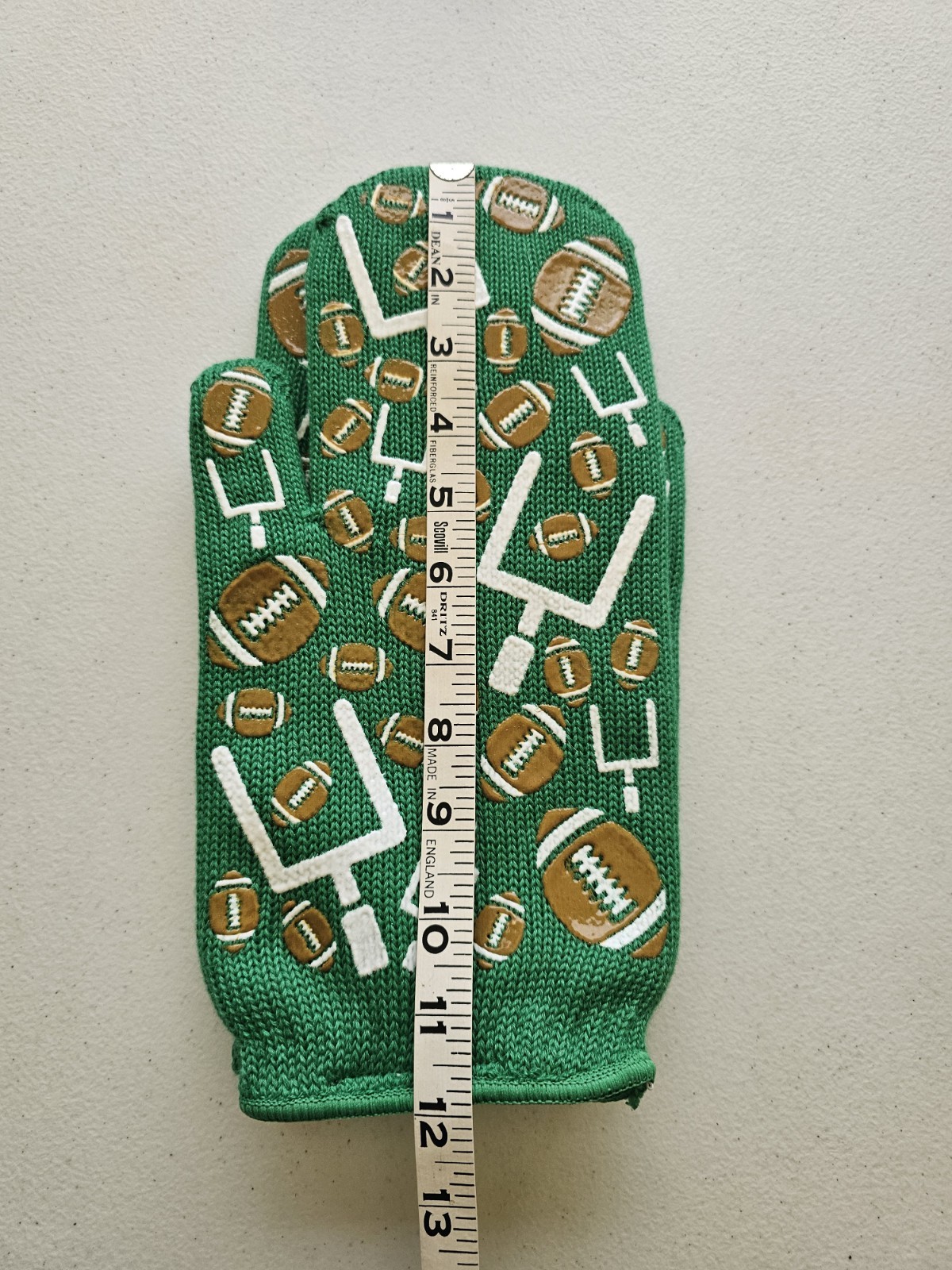 Temptations Football Motif Grill Mitts (2) Brown Silicone Footballs on Green