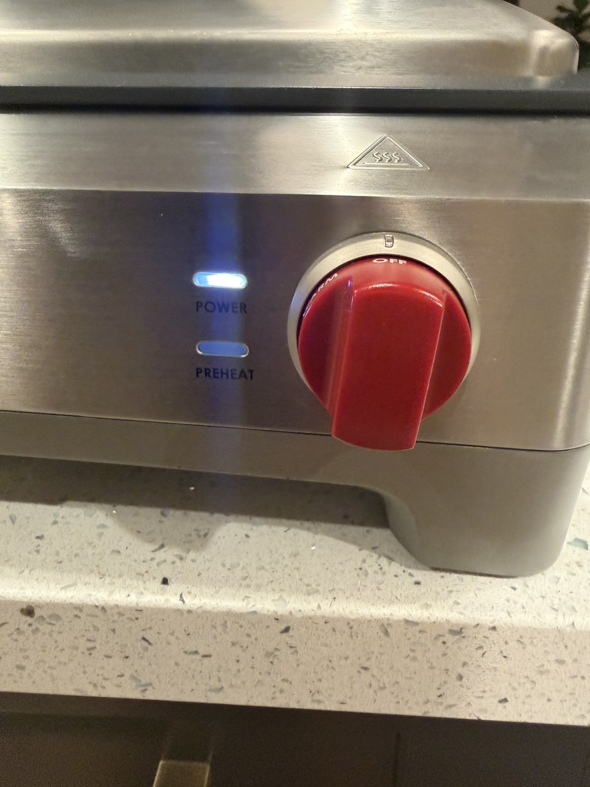 Wolf Gourmet WGGR100S Precision Electric Griddle, w/ Red Knob