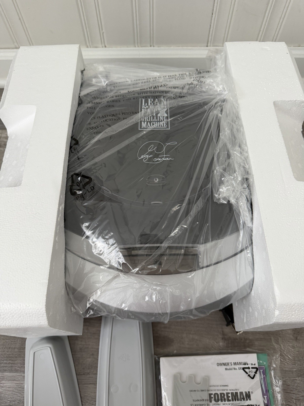 George Foreman GR36BWC Indoor Electric Grill Grilling Machine – New in Box