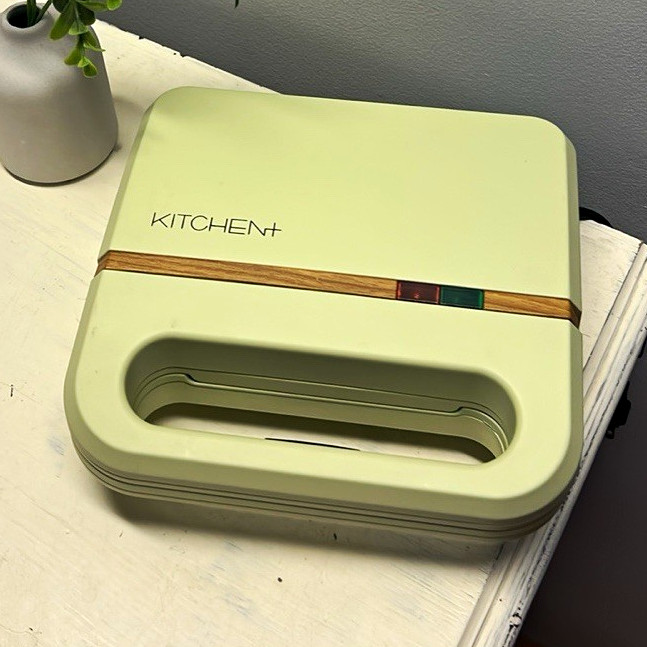 Kitchen+ KP-1009 Electric Contact Grill Sandwich Press 1000W Green Manual