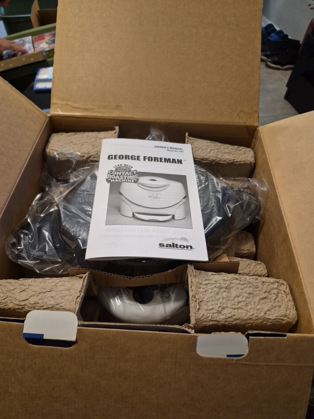 George Foreman Lean Mean Contact Roasting Machine Roaster Model GV5- New*