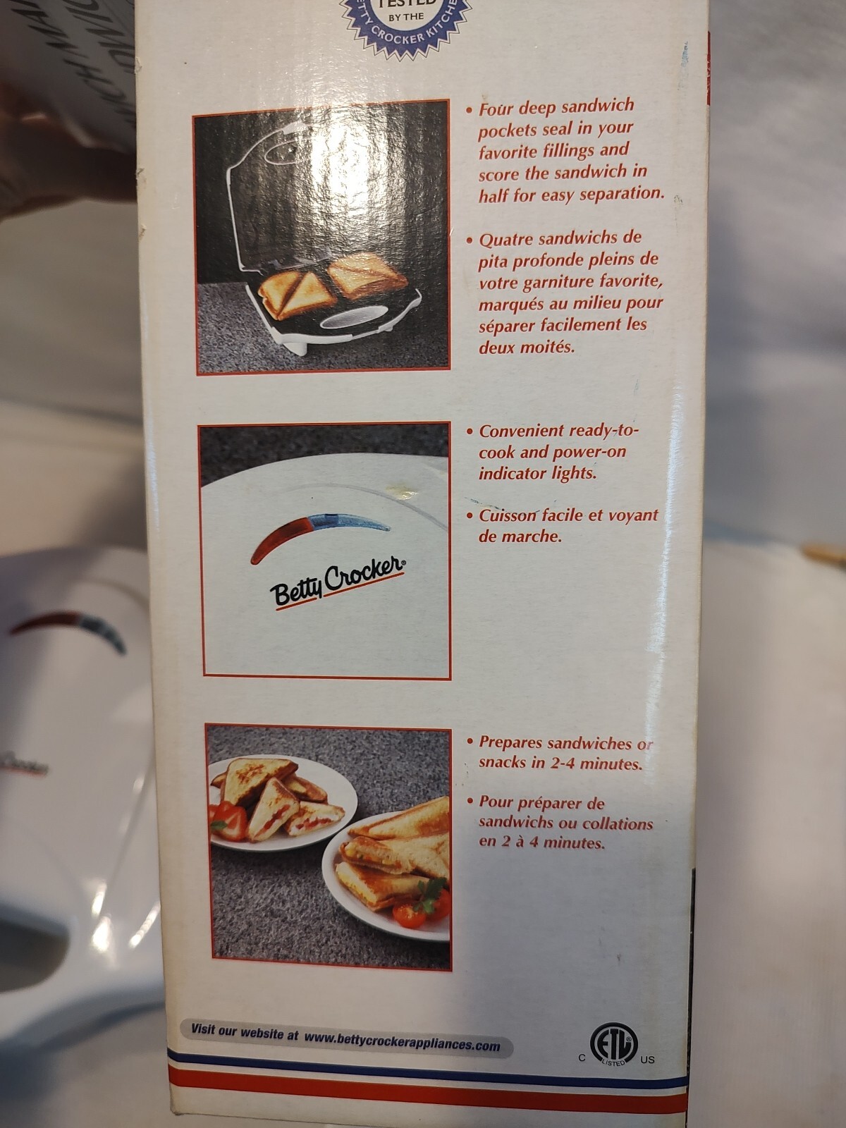 Vintage Betty Crocker Sandwich Maker White Snack & Grill Recipes w/ Box WORKS