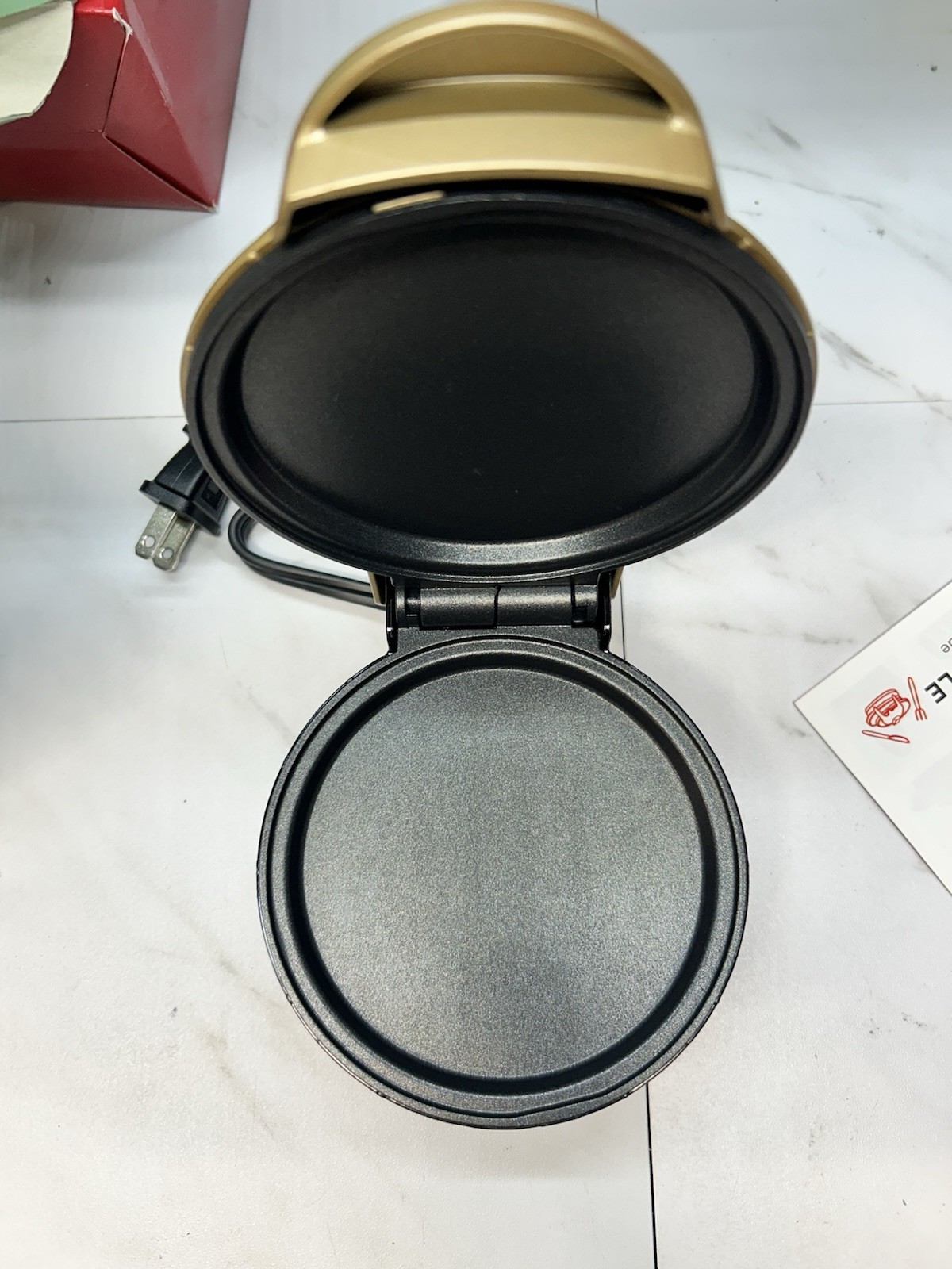 DASH Mini Maker Electric Round Griddle for Individual Pancakes, Cookies, Eggs