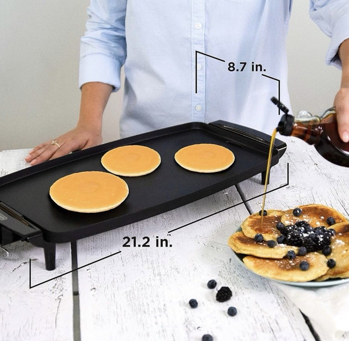 Black + Decker Electric Griddle Family Size GD1810BC