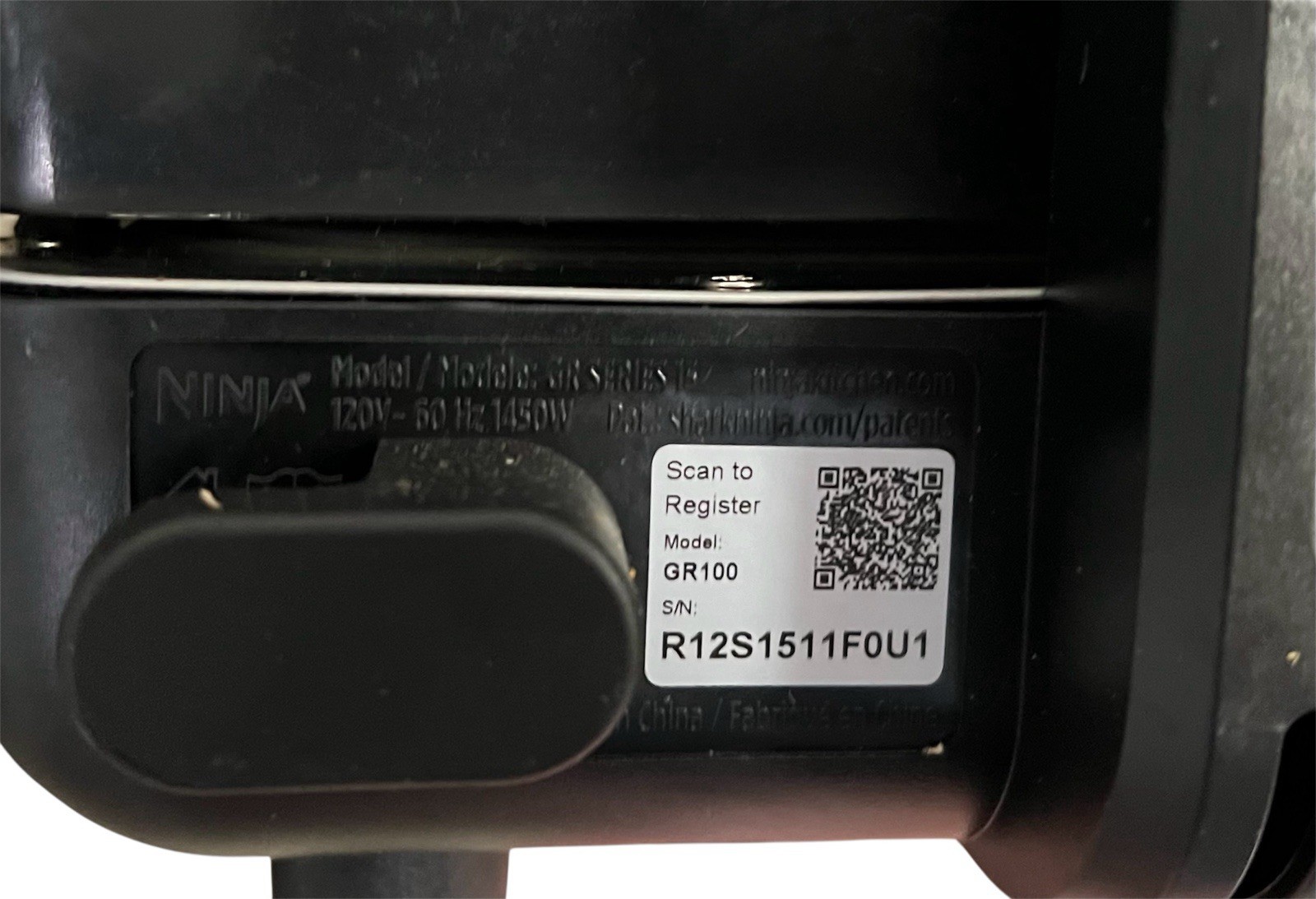 Ninja Sizzle (GR100) – Smokeless Indoor Grill with Nonstick Grill Plate CLEAN