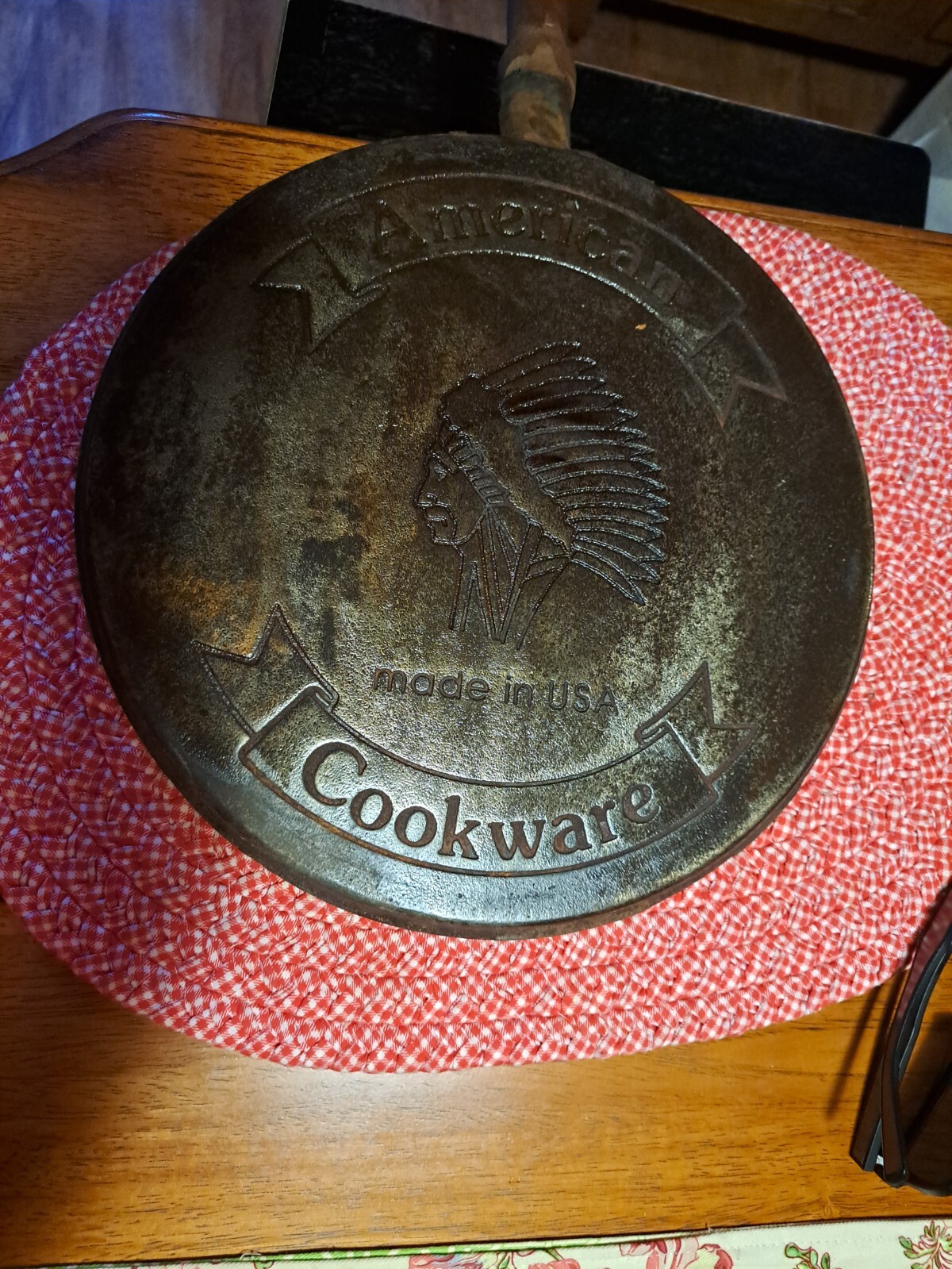 AB&I griddle with wooden handle. Excellent condition.