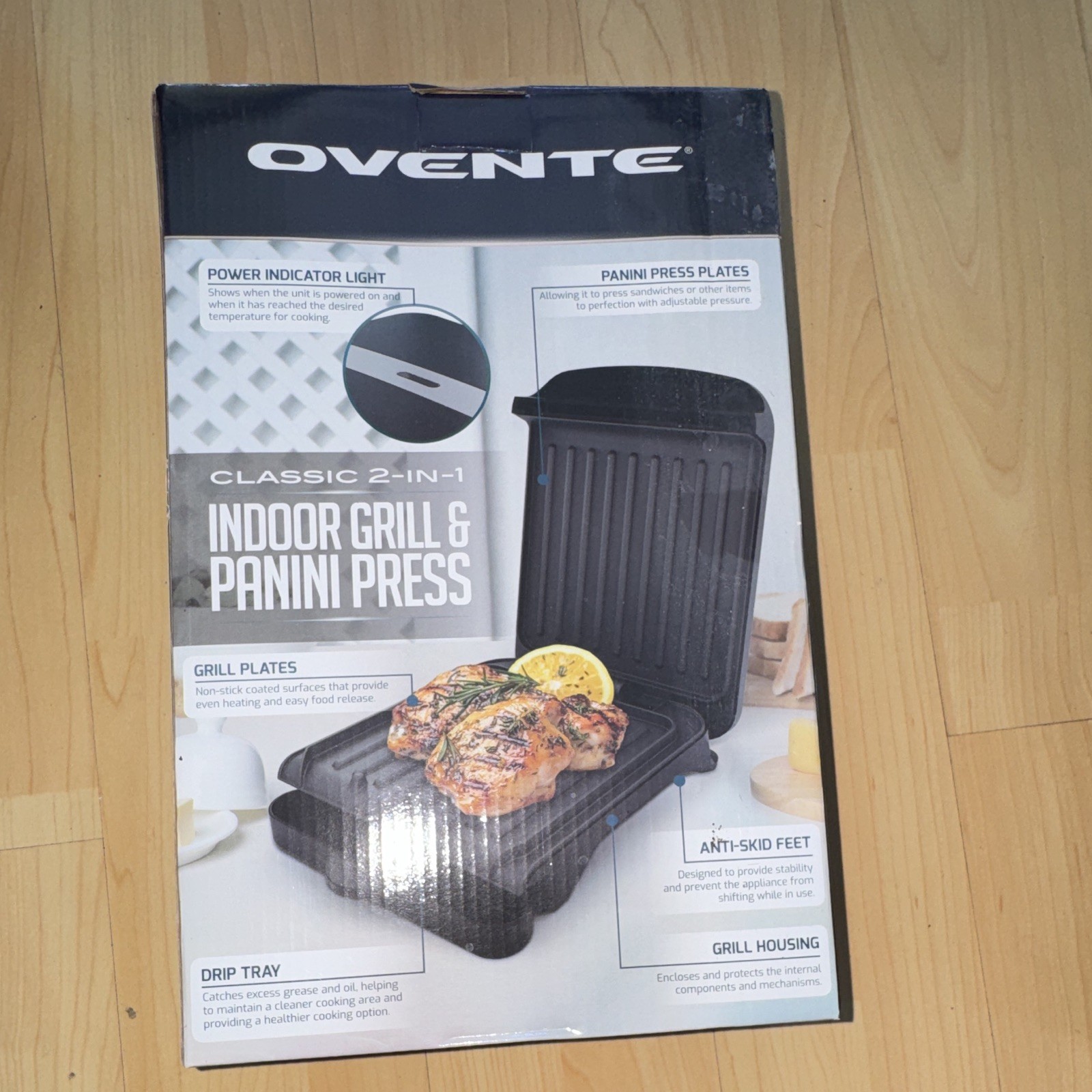 OVENTE Classic 2-in-1 Grill & Panini Press 750W 120V Non-Stick GP222B