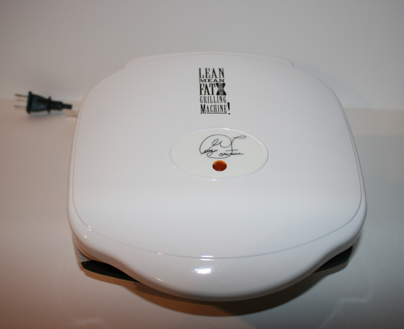 NEW Vintage Salton George Foreman Electric Grill White Lean Mean Meat GR10AWHT