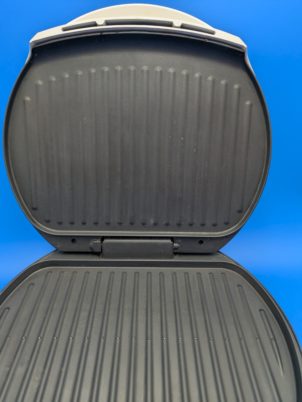 George Foreman GR36BW Fat Grilling Machine FAMILY SIZE BUN WARMER w/ Drip Tray
