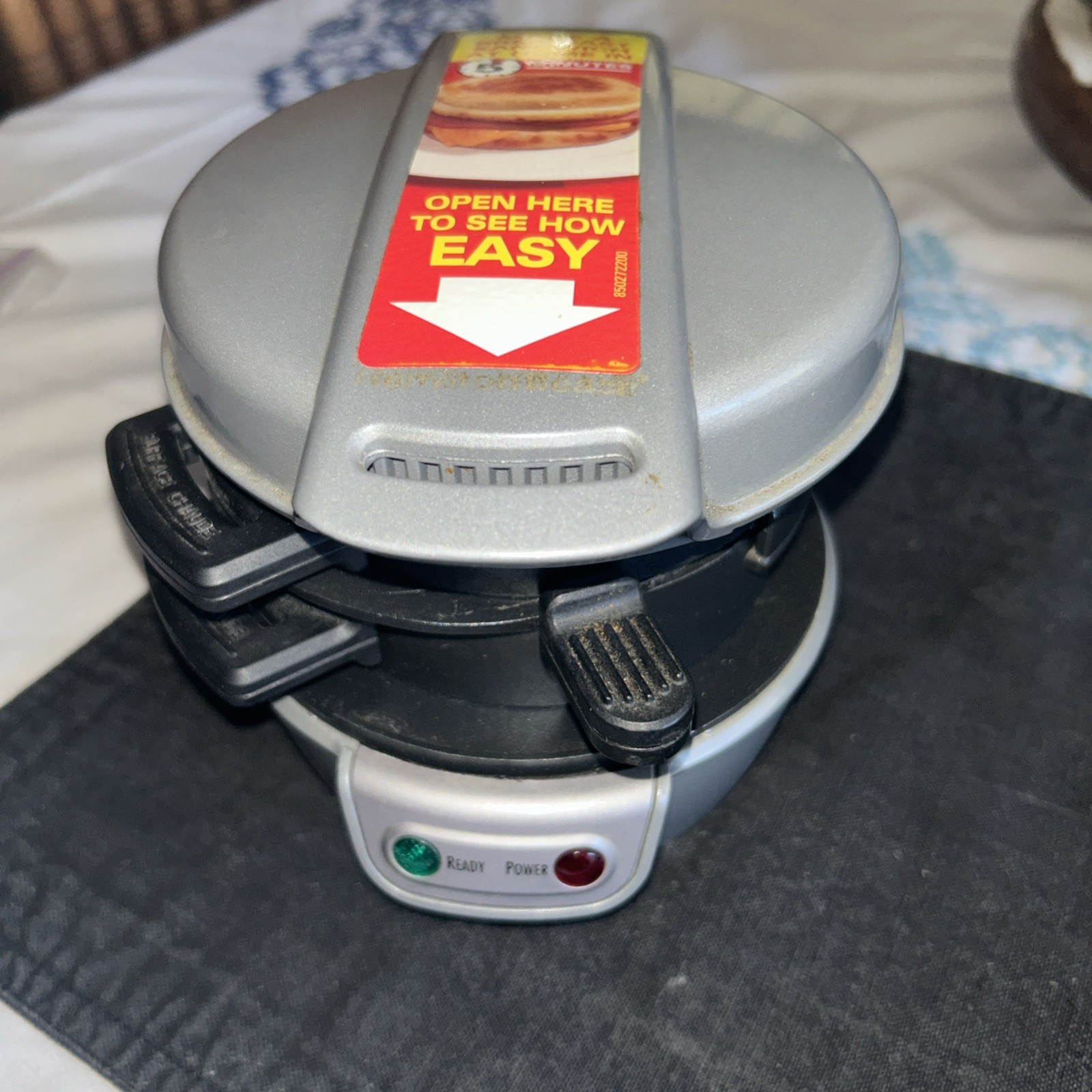 Hamilton Beach Breakfast Sandwich Maker Machine Type ST29 Good Condition!