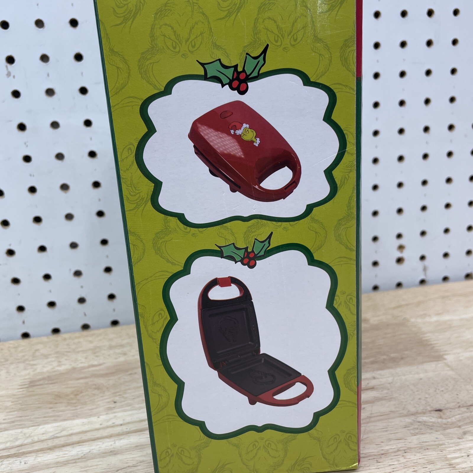 The Grinch Grilled Cheese Sandwich Maker G12 Uncanny Brands Christmas New