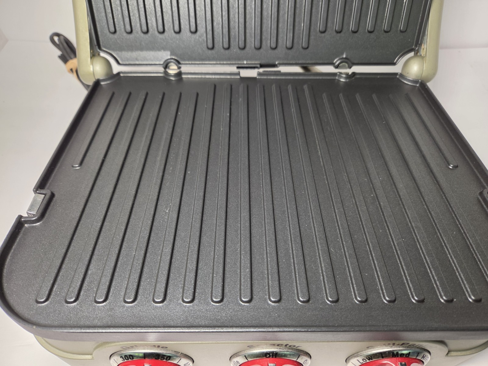 Cuisinart Griddler GR-4N Panini Press Grill & Griddle 5 in 1 Stainless Steel