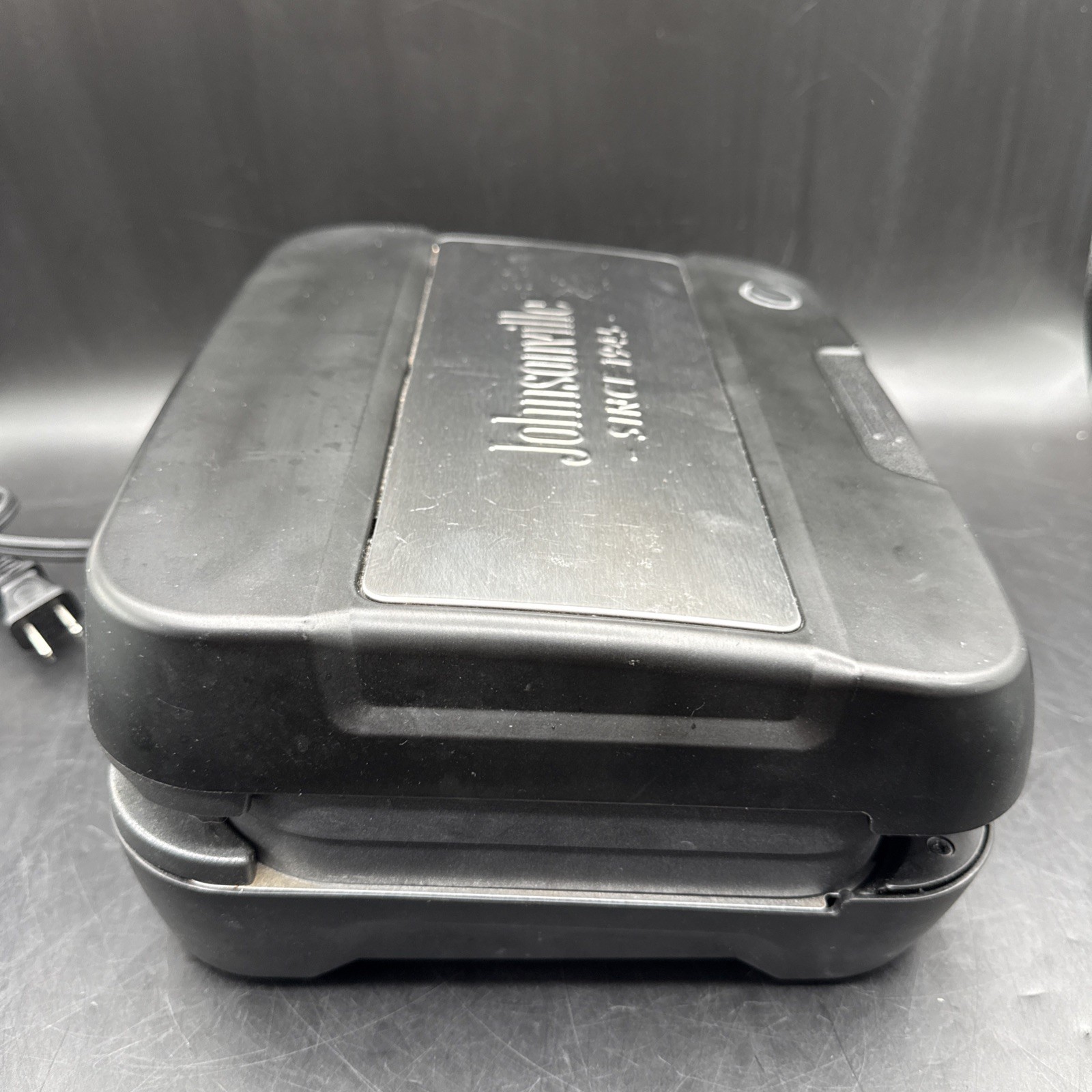 Johnsonville Sizzling Sausage Grill Plus 3 in 1 Indoor Electric Grill BTG-500