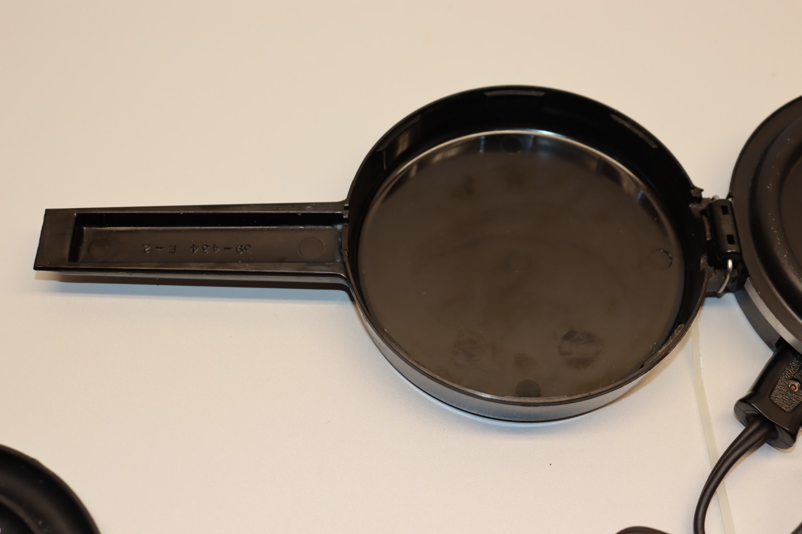 Vintage Presto Minute Burger Electric Hamburger Cooker Grill Press