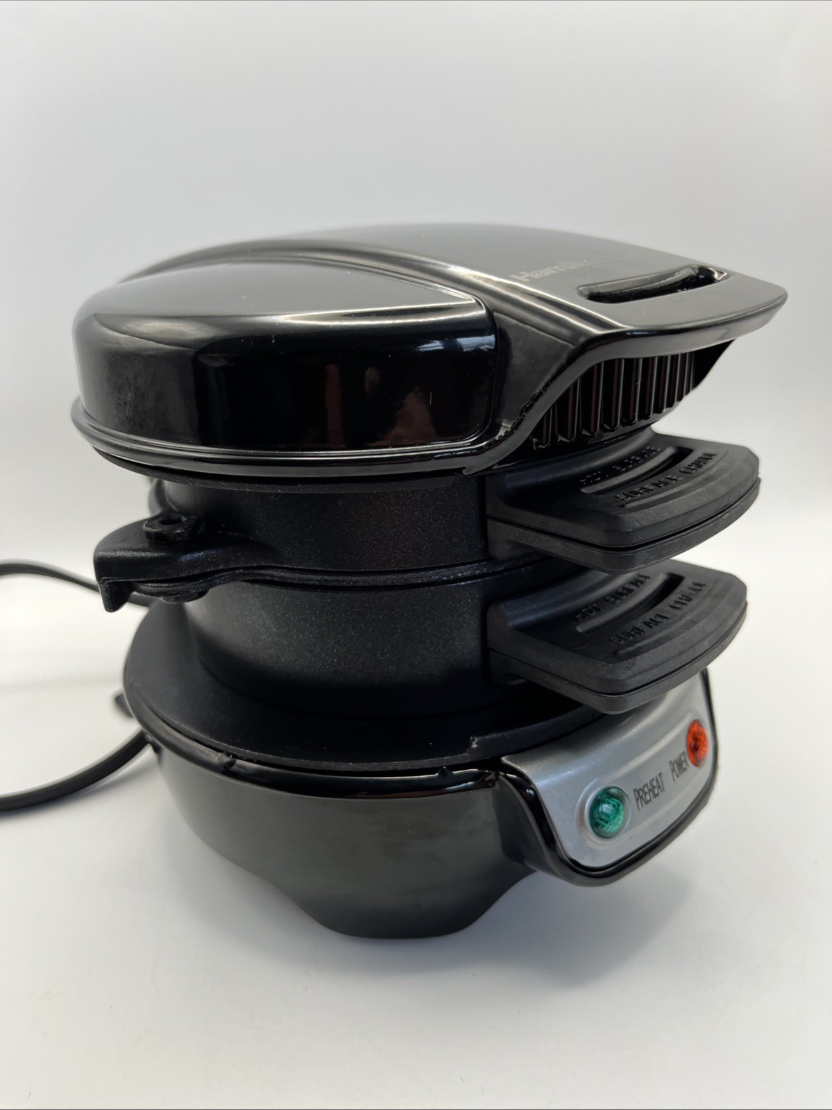 Hamilton Beach 25477 Breakfast Sandwich Maker – Black Egg Bacon English Muffin