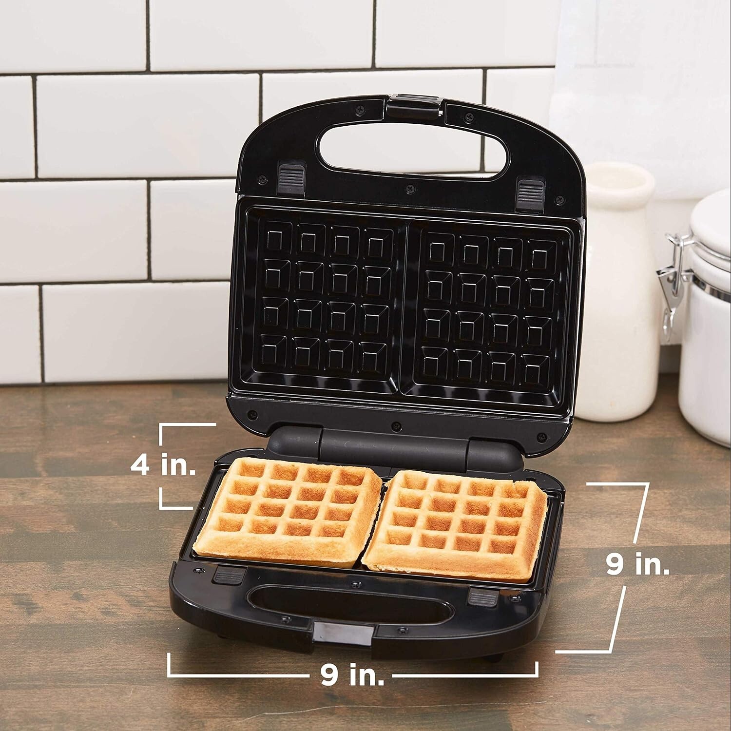 BLACK+DECKER 3-in-1 Waffle Iron, Non-Stick Removable Plates, Compact Design