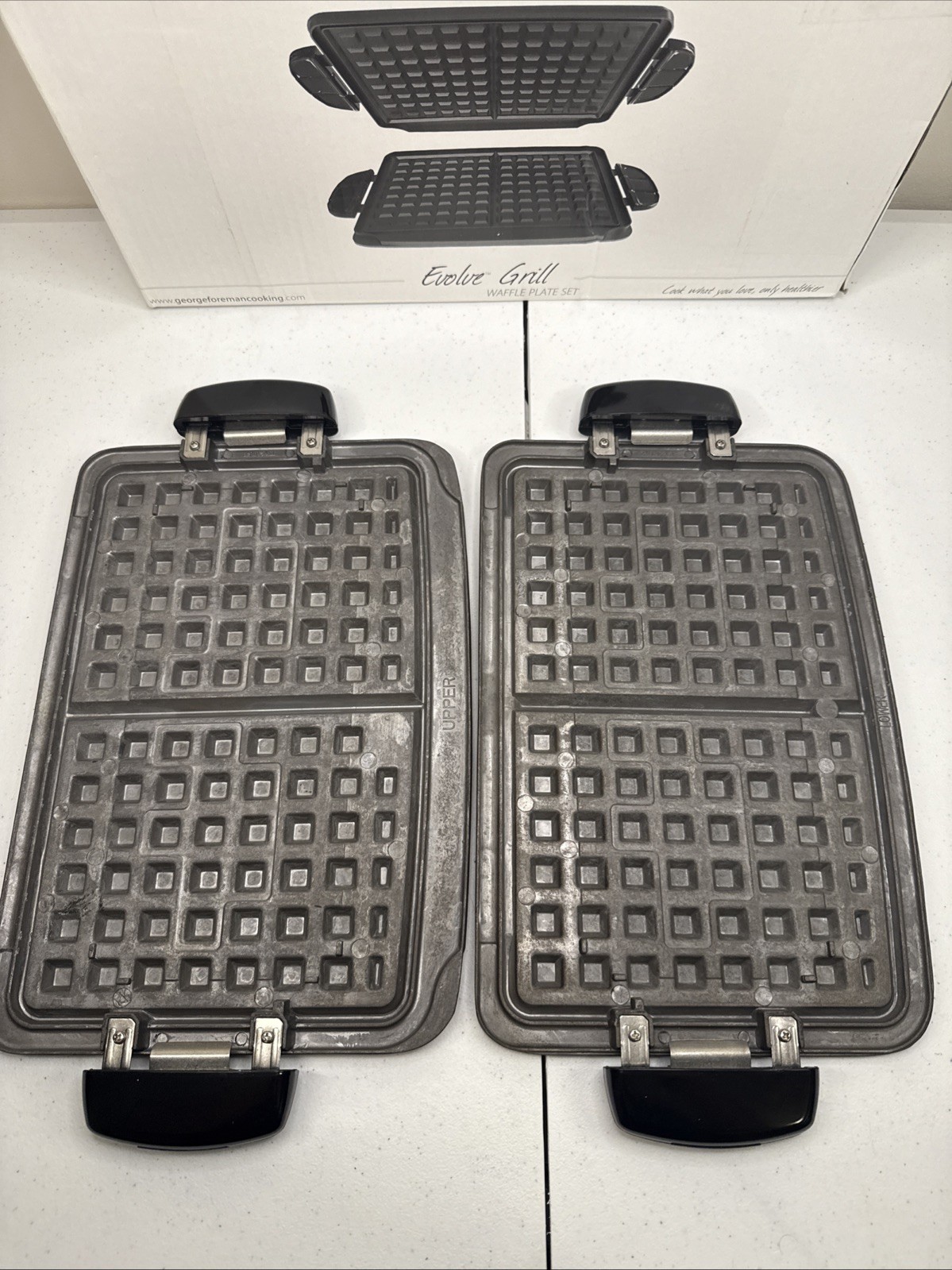 George Foreman EVOLVE WAFFLE Plates Model TSK-2610 Grill Set NEW Open Box. (MM)