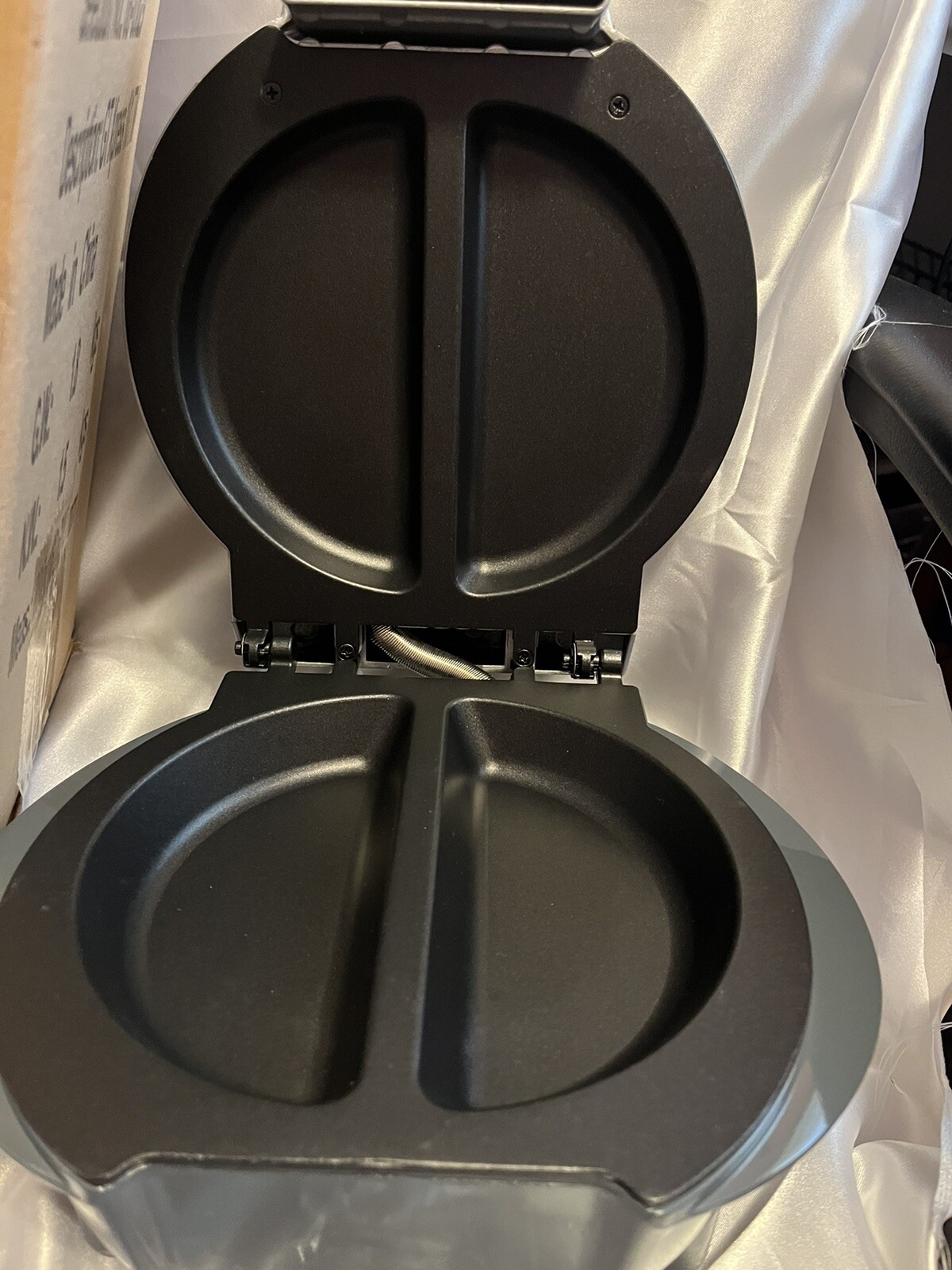 GT Express Xpress 101 Non-Stick Indoor Grill Dessert Maker W/ Spatula 08-03309